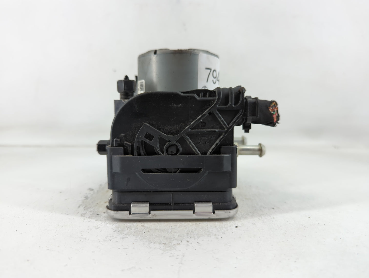 2022 Hyundai Kona ABS Pump Control Module Replacement P/N:58900-J9300 Fits OEM Used Auto Parts - Oemusedautoparts1.com