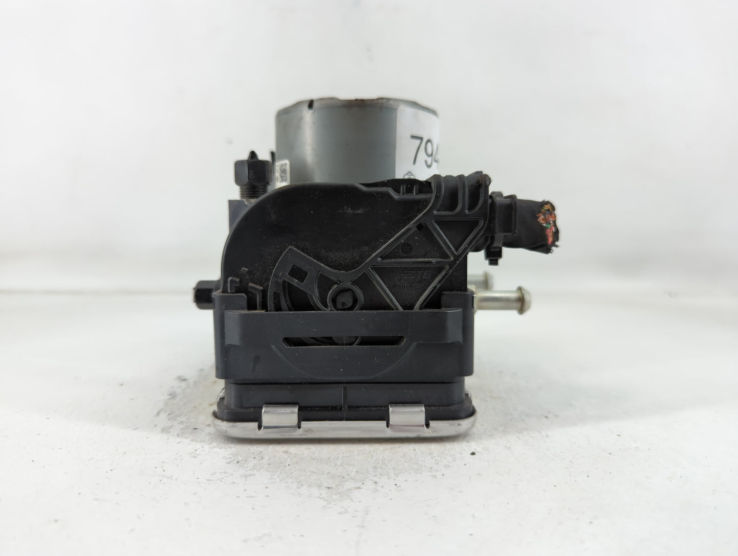 2022 Hyundai Kona ABS Pump Control Module Replacement P/N:58900-J9300 Fits OEM Used Auto Parts - Oemusedautoparts1.com