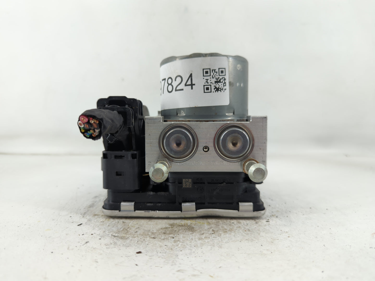 2022 Hyundai Kona ABS Pump Control Module Replacement P/N:58900-J9300 Fits OEM Used Auto Parts - Oemusedautoparts1.com