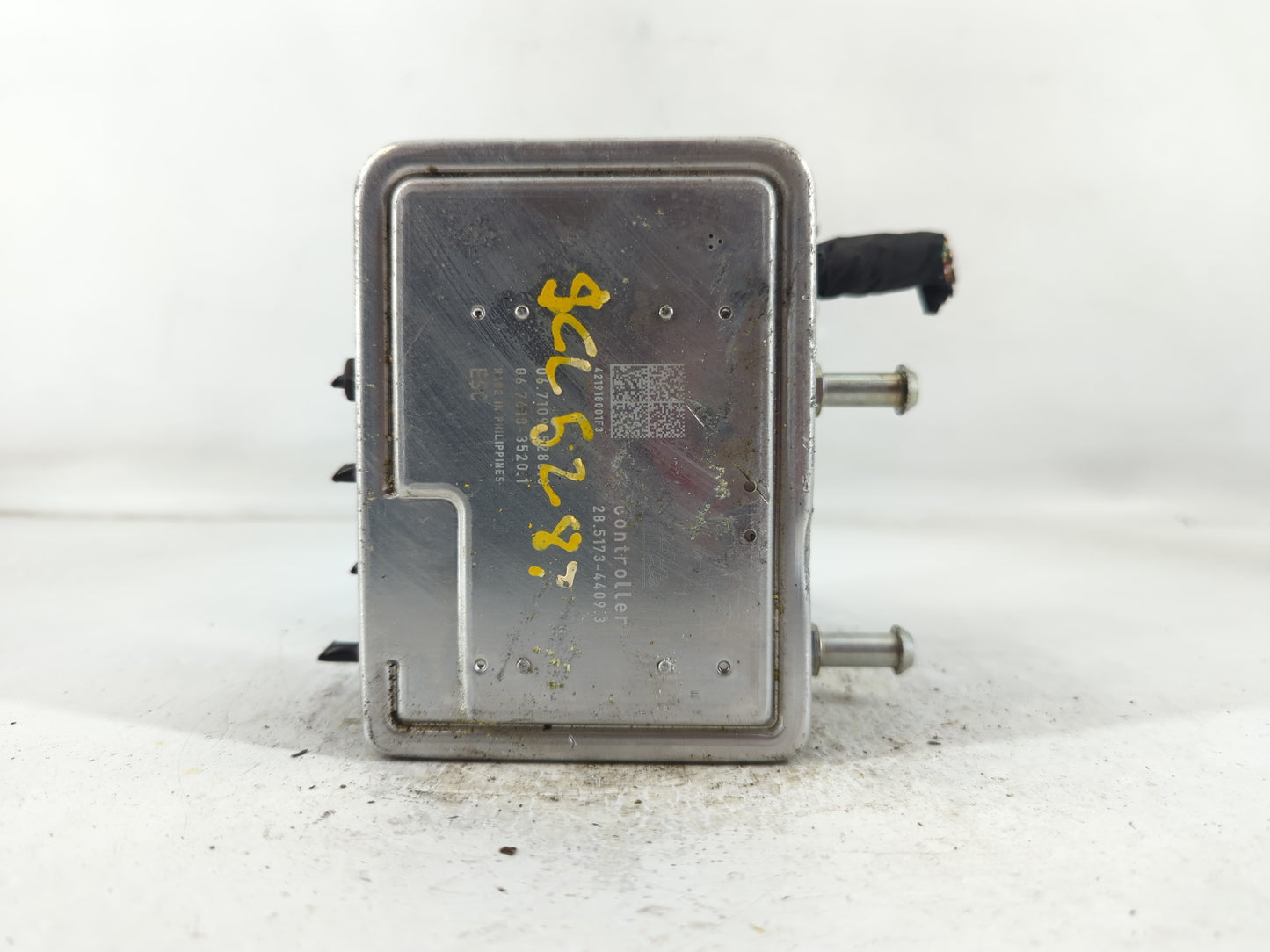 2022 Hyundai Kona ABS Pump Control Module Replacement P/N:58900-J9300 Fits OEM Used Auto Parts - Oemusedautoparts1.com