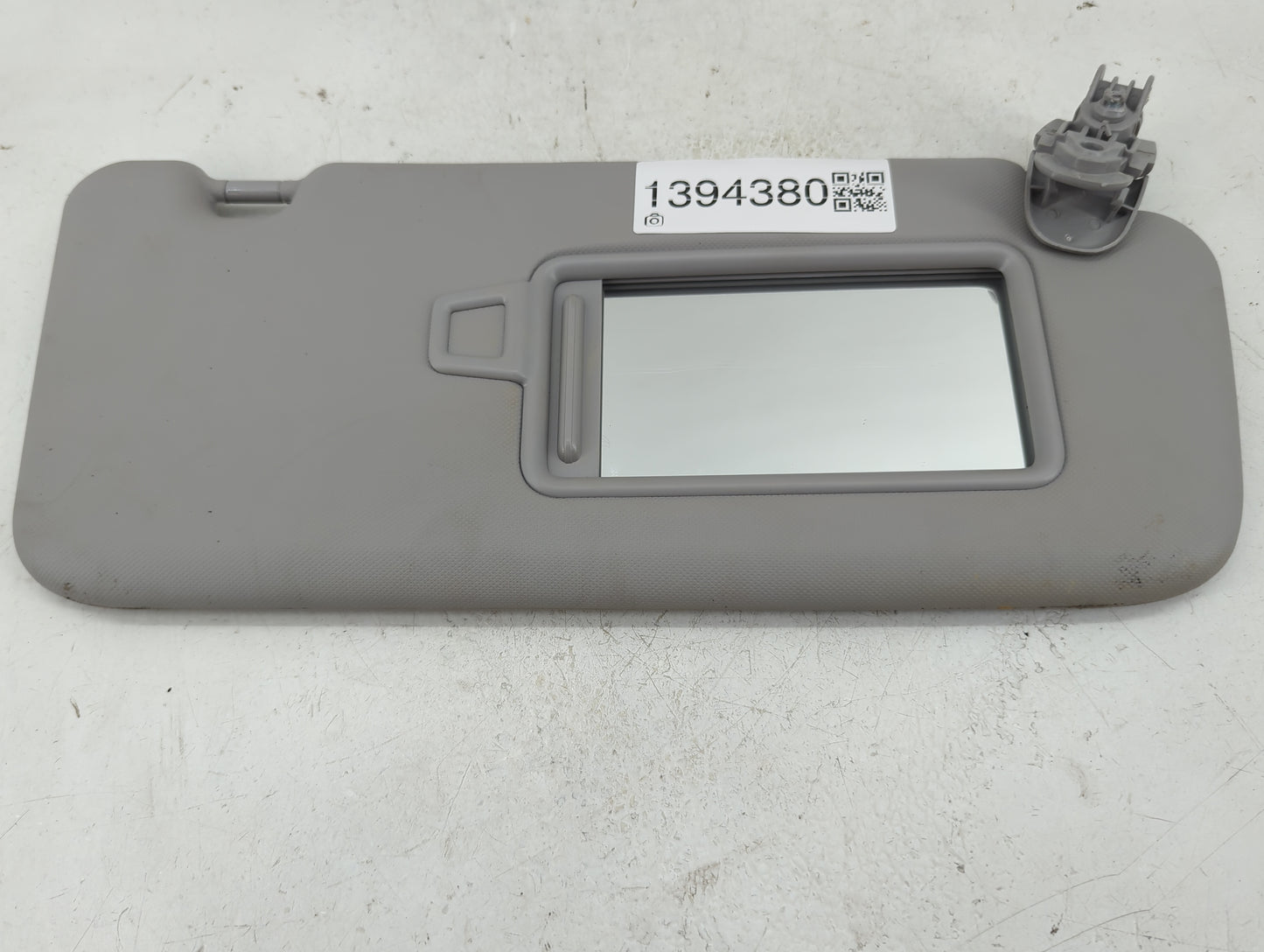 2022 Hyundai Kona Electric Sun Visor Shade Replacement Passenger Right Mirror Fits OEM Used Auto Parts - Oemusedautoparts1.c