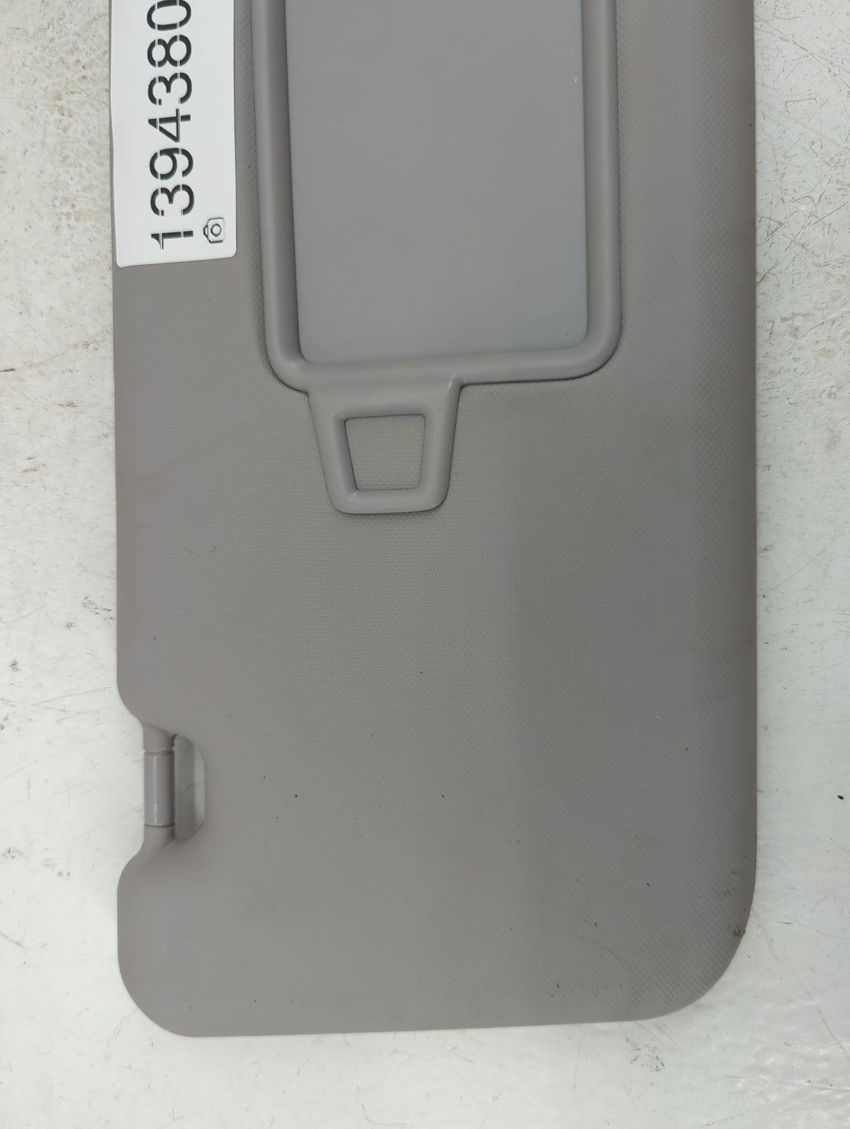 2022 Hyundai Kona Electric Sun Visor Shade Replacement Passenger Right Mirror Fits OEM Used Auto Parts - Oemusedautoparts1.c