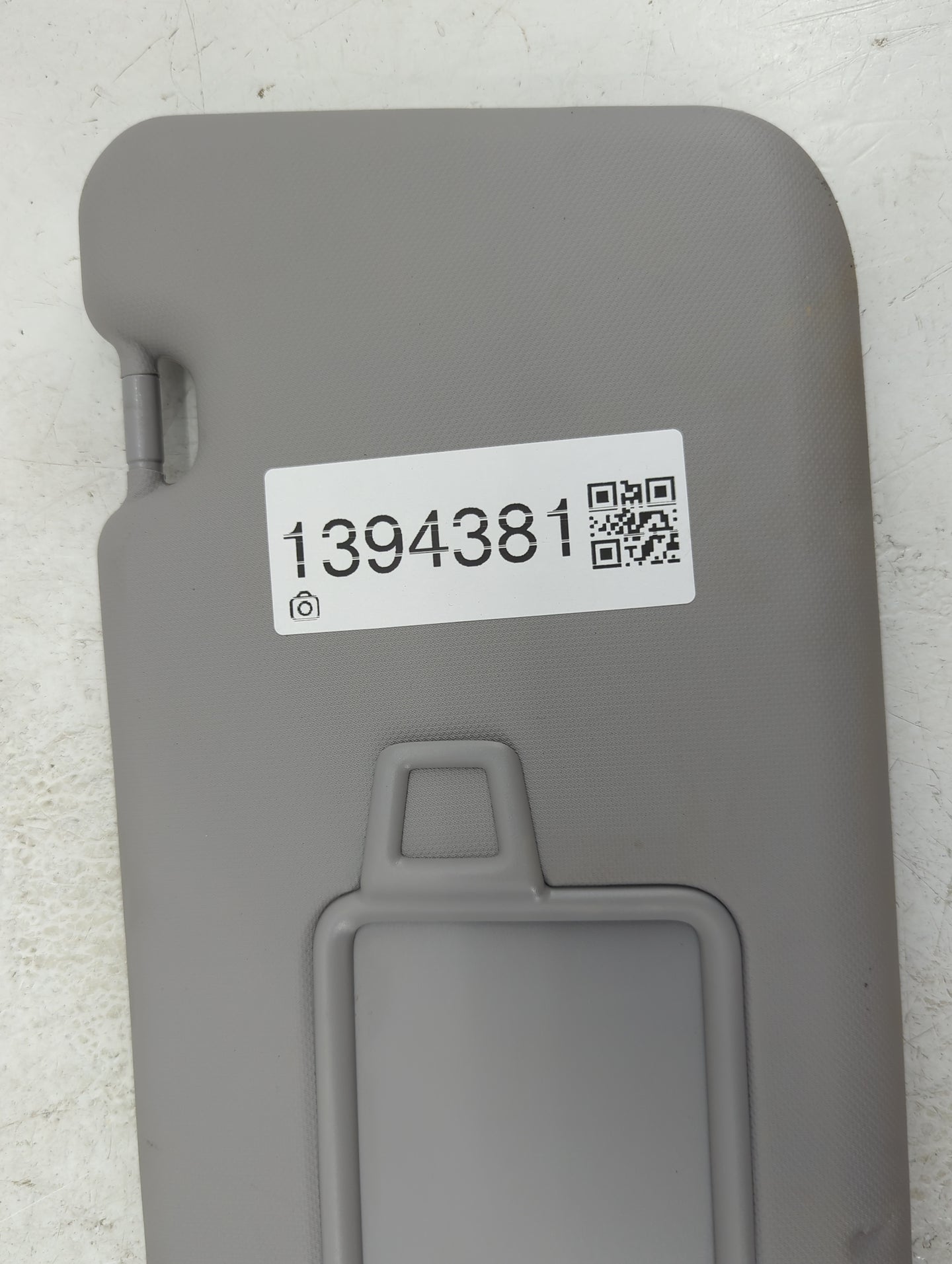 2022 Hyundai Kona Electric Sun Visor Shade Replacement Driver Left Mirror Fits OEM Used Auto Parts - Oemusedautoparts1.com