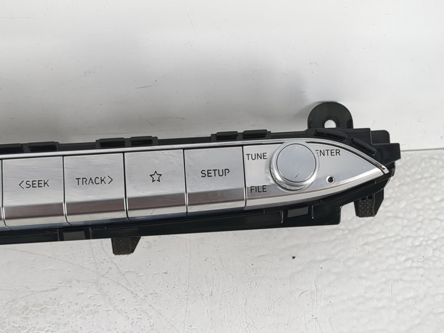 2020-2022 Hyundai Palisade Radio AM FM Cd Player Receiver Replacement P/N:96540S8110VCS 96540-S8110 Fits Fits 2020 2021 2022