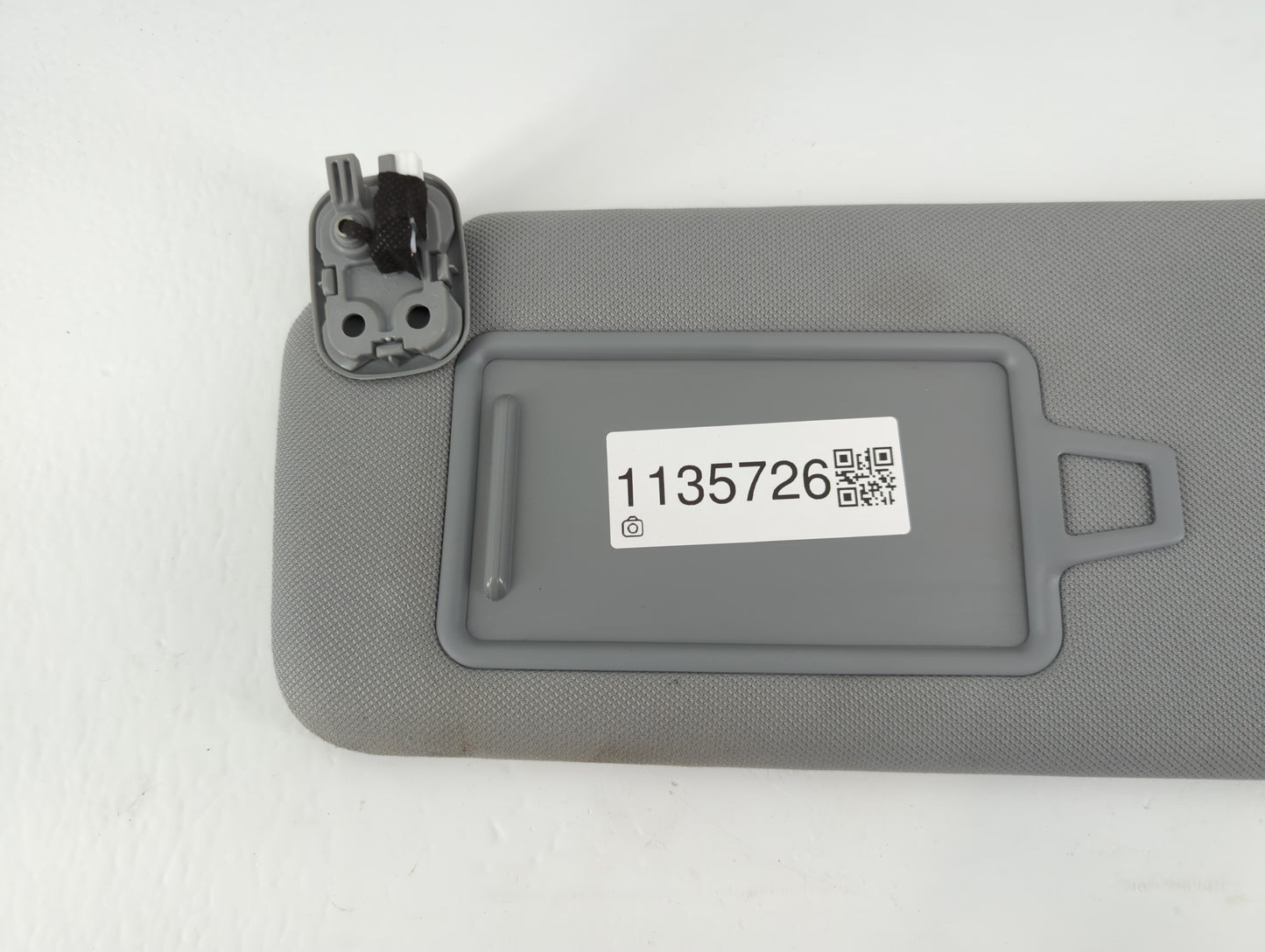 2020-2022 Hyundai Palisade Sun Visor Shade Replacement Driver Left Mirror Fits Fits 2020 2021 2022 OEM Used Auto Parts - Oem