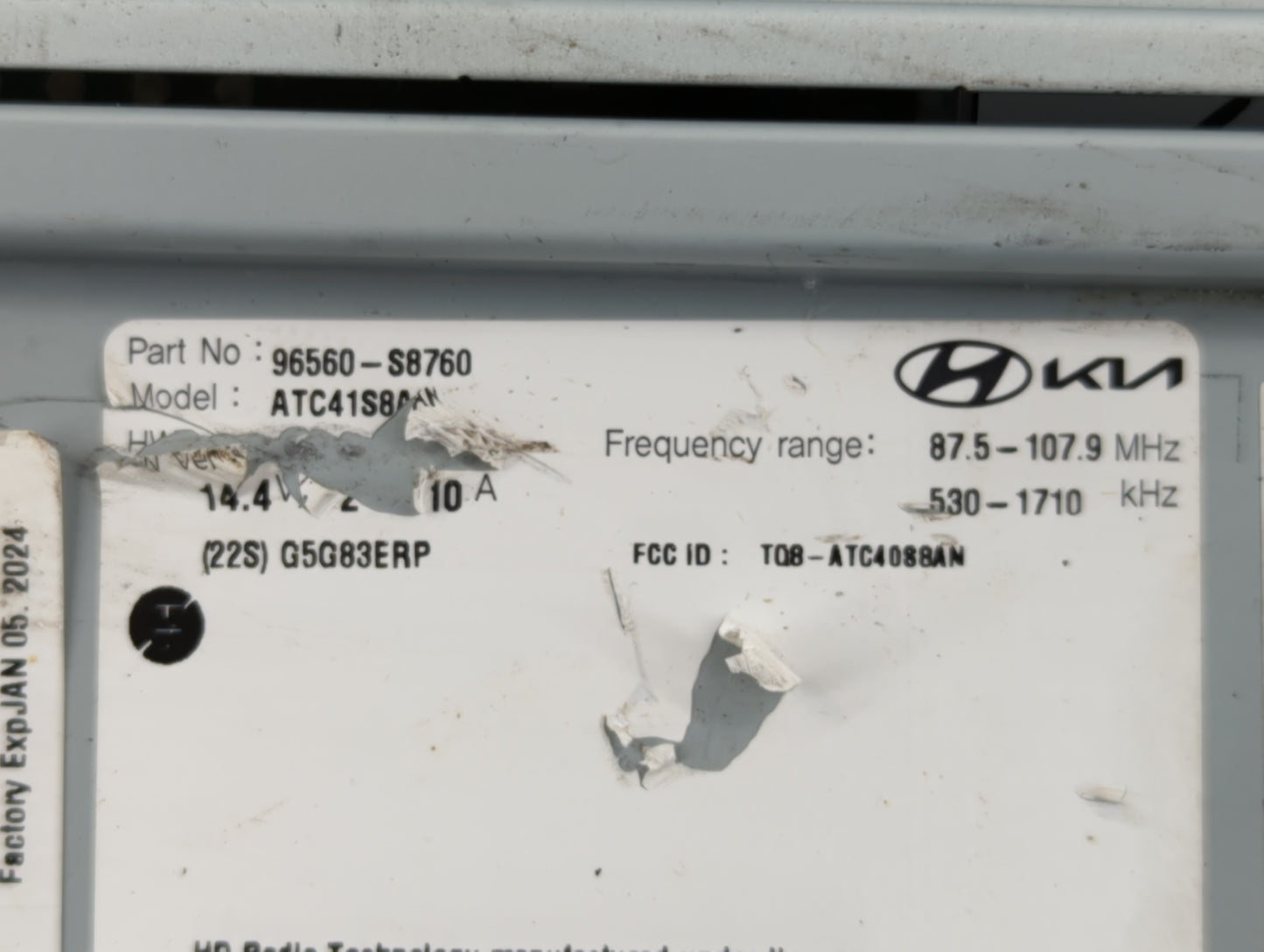 2020-2022 Hyundai Palisade Radio AM FM Cd Player Receiver Replacement P/N:96560-S8760 Fits Fits 2020 2021 2022 OEM Used Auto