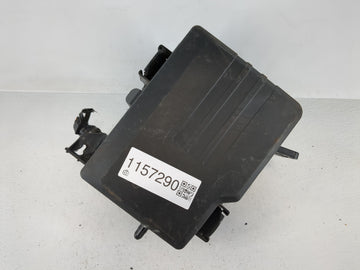 2020-2022 Hyundai Palisade Fusebox Fuse Box Panel Relay Module P/N:91956-S8021 Fits Fits 2020 2021 2022 OEM Used Auto Parts 