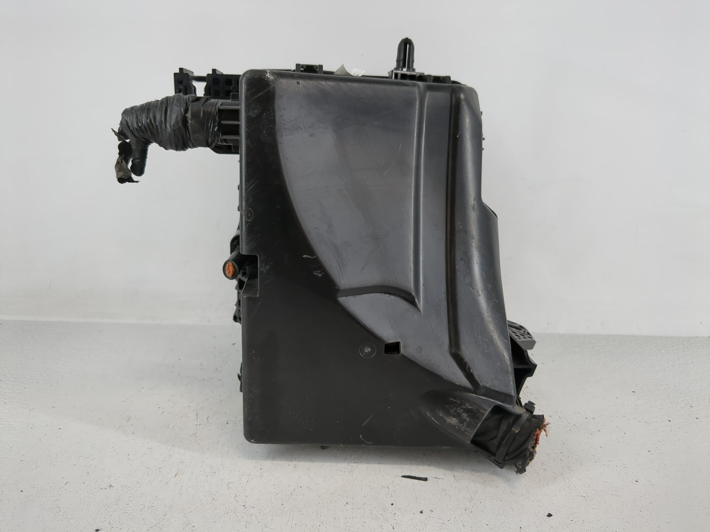 2020-2022 Hyundai Palisade Fusebox Fuse Box Panel Relay Module P/N:91956-S8021 Fits Fits 2020 2021 2022 OEM Used Auto Parts 