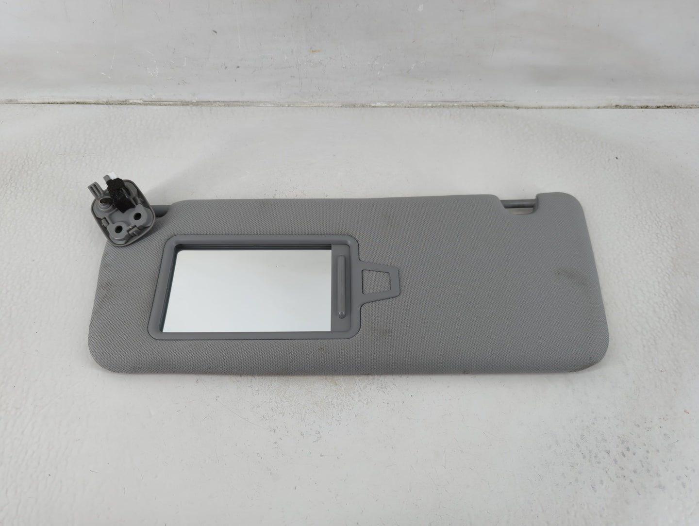 2020-2022 Hyundai Palisade Sun Visor Shade Replacement Driver Left Mirror Fits Fits 2020 2021 2022 OEM Used Auto Parts - Oem