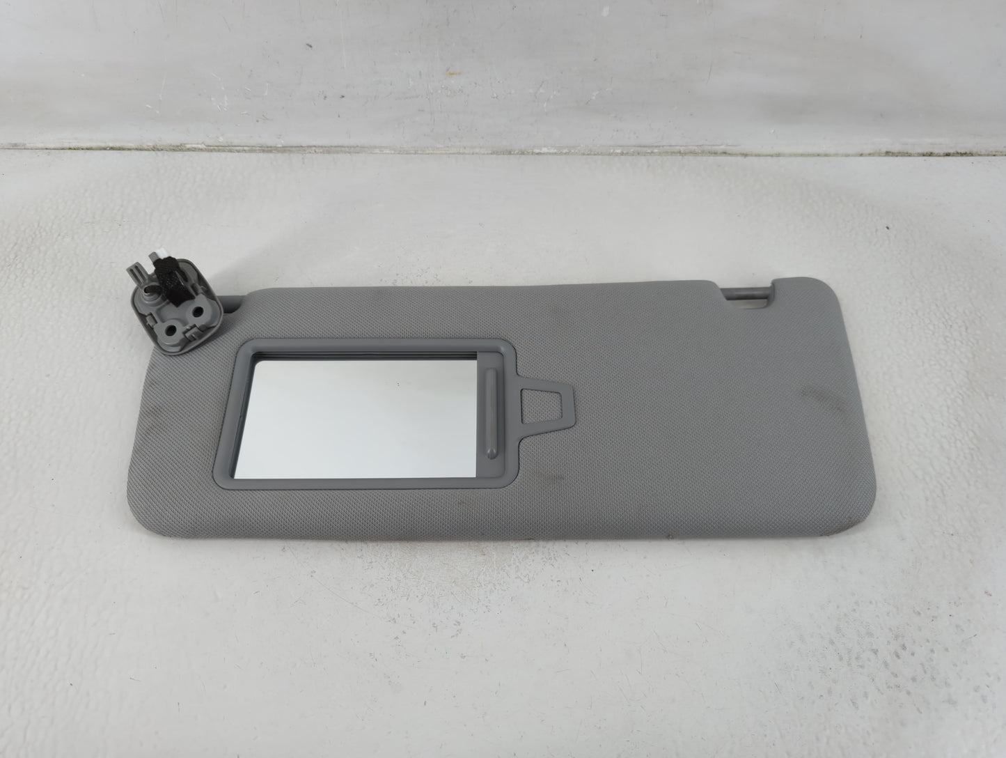2020-2022 Hyundai Palisade Sun Visor Shade Replacement Driver Left Mirror Fits Fits 2020 2021 2022 OEM Used Auto Parts - Oem