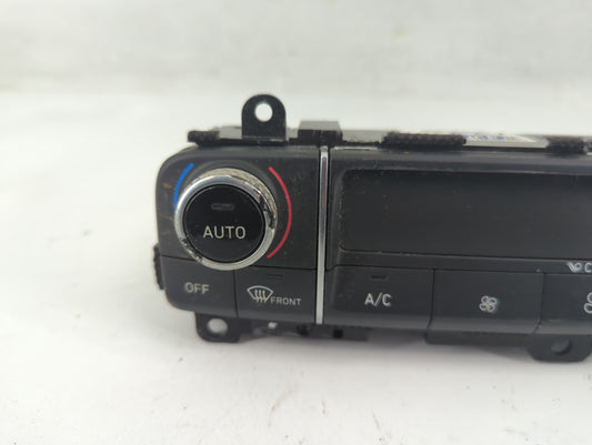 2020-2022 Hyundai Palisade Climate Control Module Temperature AC/Heater Replacement P/N:97250-S8690 Fits Fits 2020 2021 2022 OEM Used Auto Parts