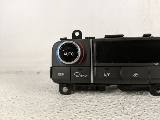 2020-2022 Hyundai Palisade Climate Control Module Temperature AC/Heater Replacement P/N:97250-S8690 Fits Fits 2020 2021 2022 OEM Used Auto Parts