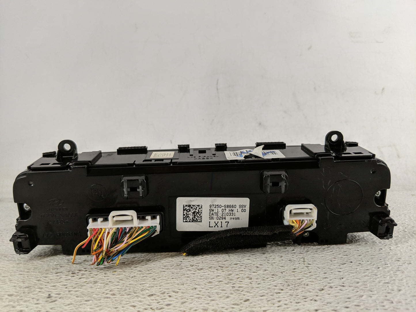 2020-2022 Hyundai Palisade Climate Control Module Temperature AC/Heater Replacement P/N:97250-S8690 Fits Fits 2020 2021 2022