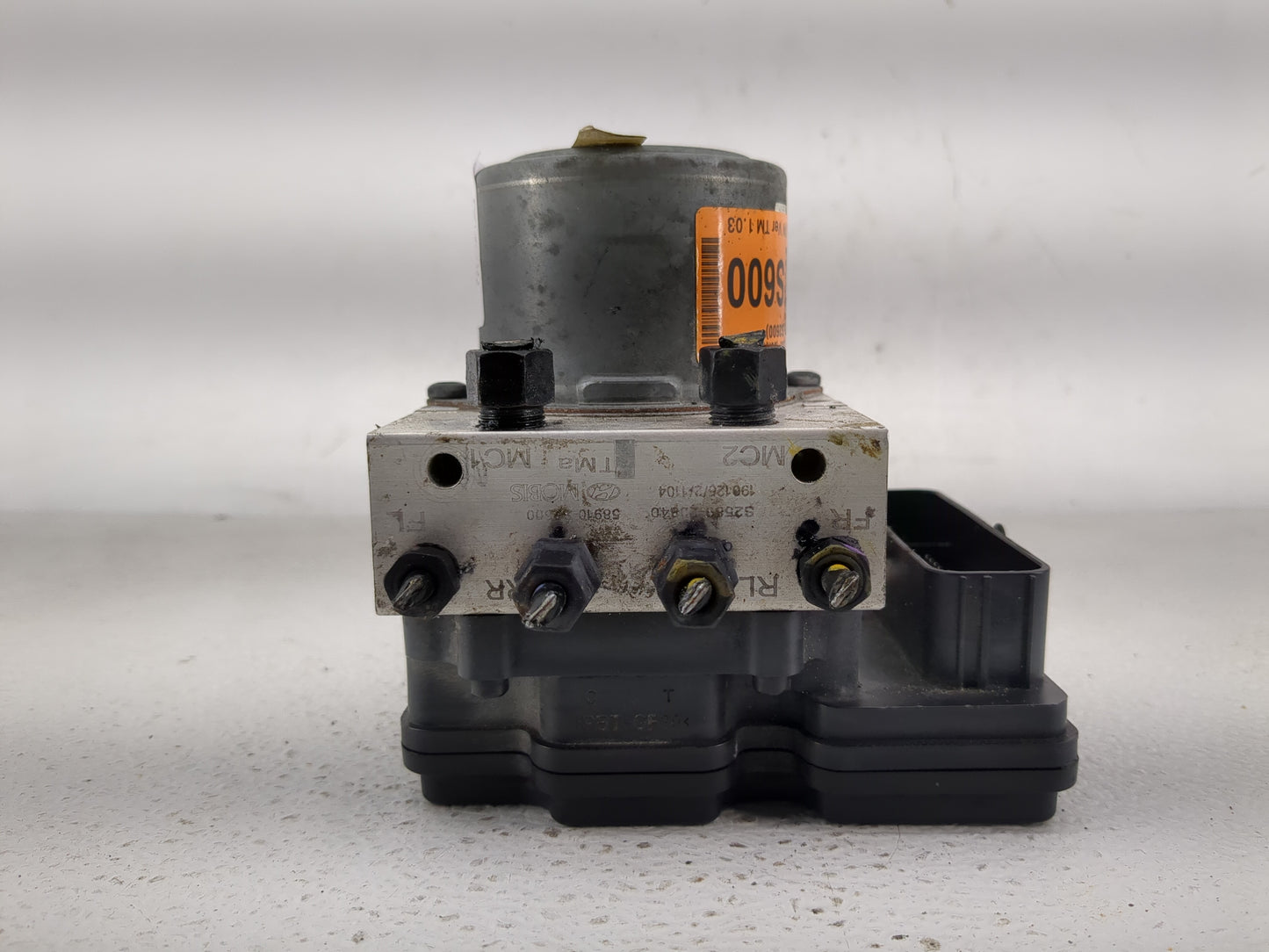 2020-2022 Hyundai Palisade ABS Pump Control Module Replacement P/N:61589-43200 58900-S2600 Fits Fits 2020 2021 2022 OEM Used