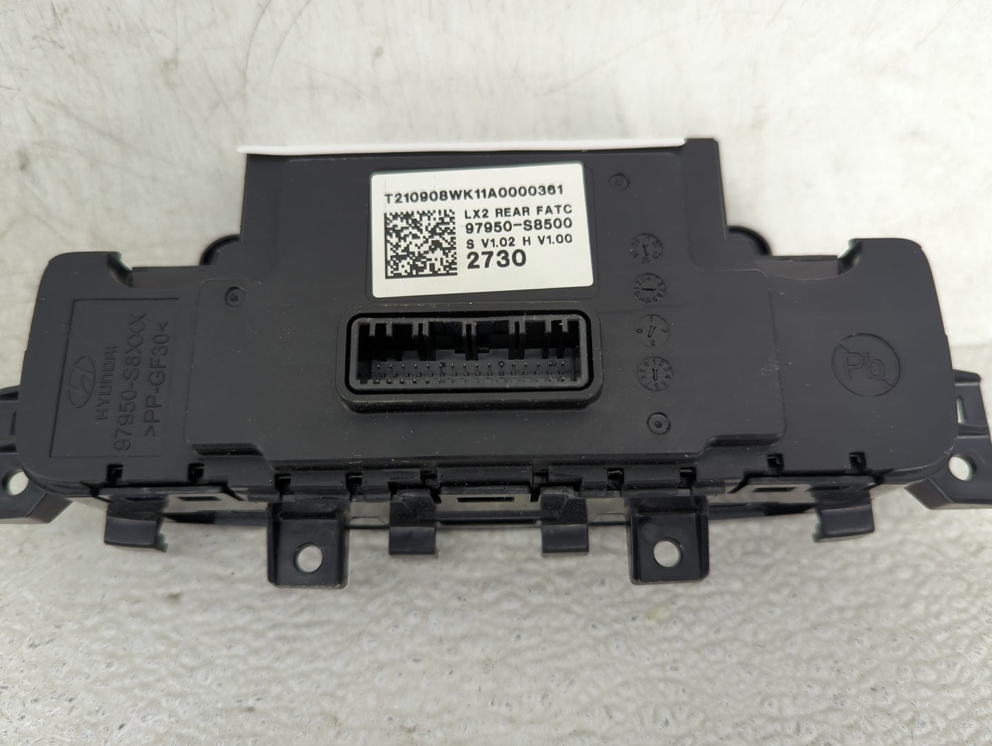 2022 Hyundai Palisade Climate Control Module Temperature AC/Heater Replacement P/N:97950-S8500 Fits OEM Used Auto Parts - Oe