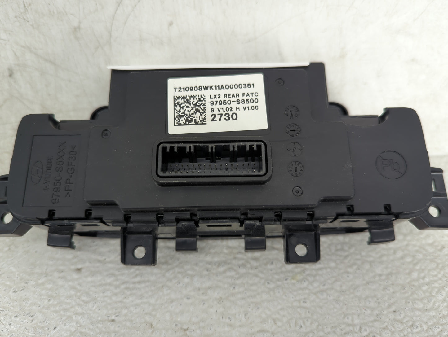 2022 Hyundai Palisade Climate Control Module Temperature AC/Heater Replacement P/N:97950-S8500 Fits OEM Used Auto Parts - Oe