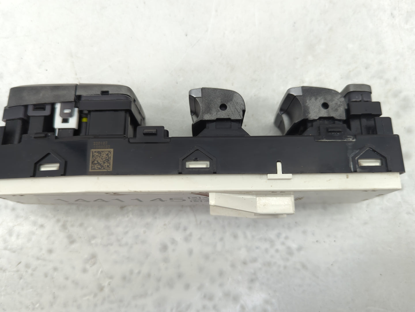 2022 Hyundai Palisade Master Power Window Switch Replacement Driver Side Left Fits OEM Used Auto Parts - Oemusedautoparts1.c