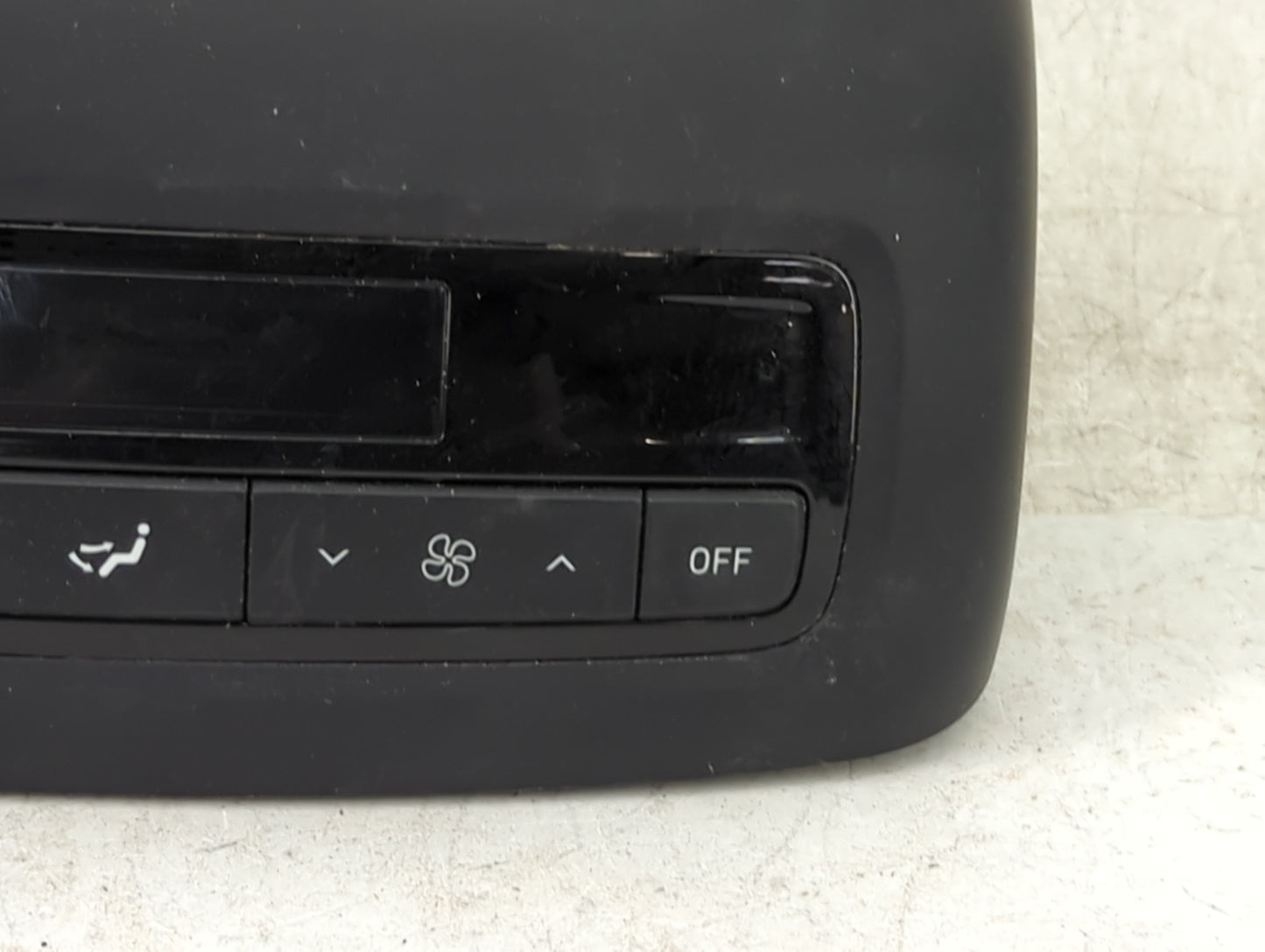 2022 Hyundai Palisade Climate Control Module Temperature AC/Heater Replacement P/N:97950-S8520 Fits OEM Used Auto Parts - Oe