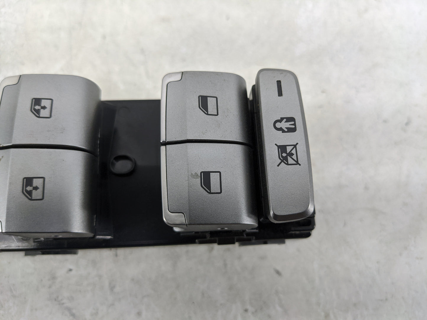 2022 Hyundai Palisade Master Power Window Switch Replacement Driver Side Left P/N:93570S8121XE6 Fits OEM Used Auto Parts - O