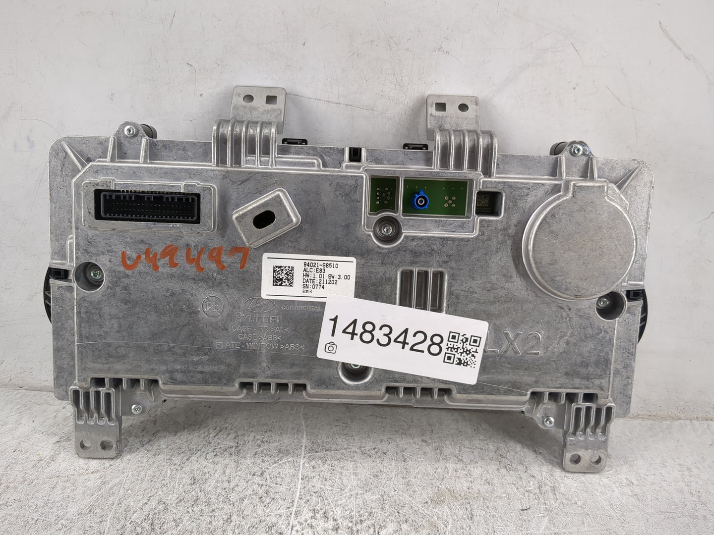2022 Hyundai Palisade Instrument Cluster Speedometer Gauges P/N:94021-S8510 Miles: Fits OEM Used Auto Parts - Oemusedautopar