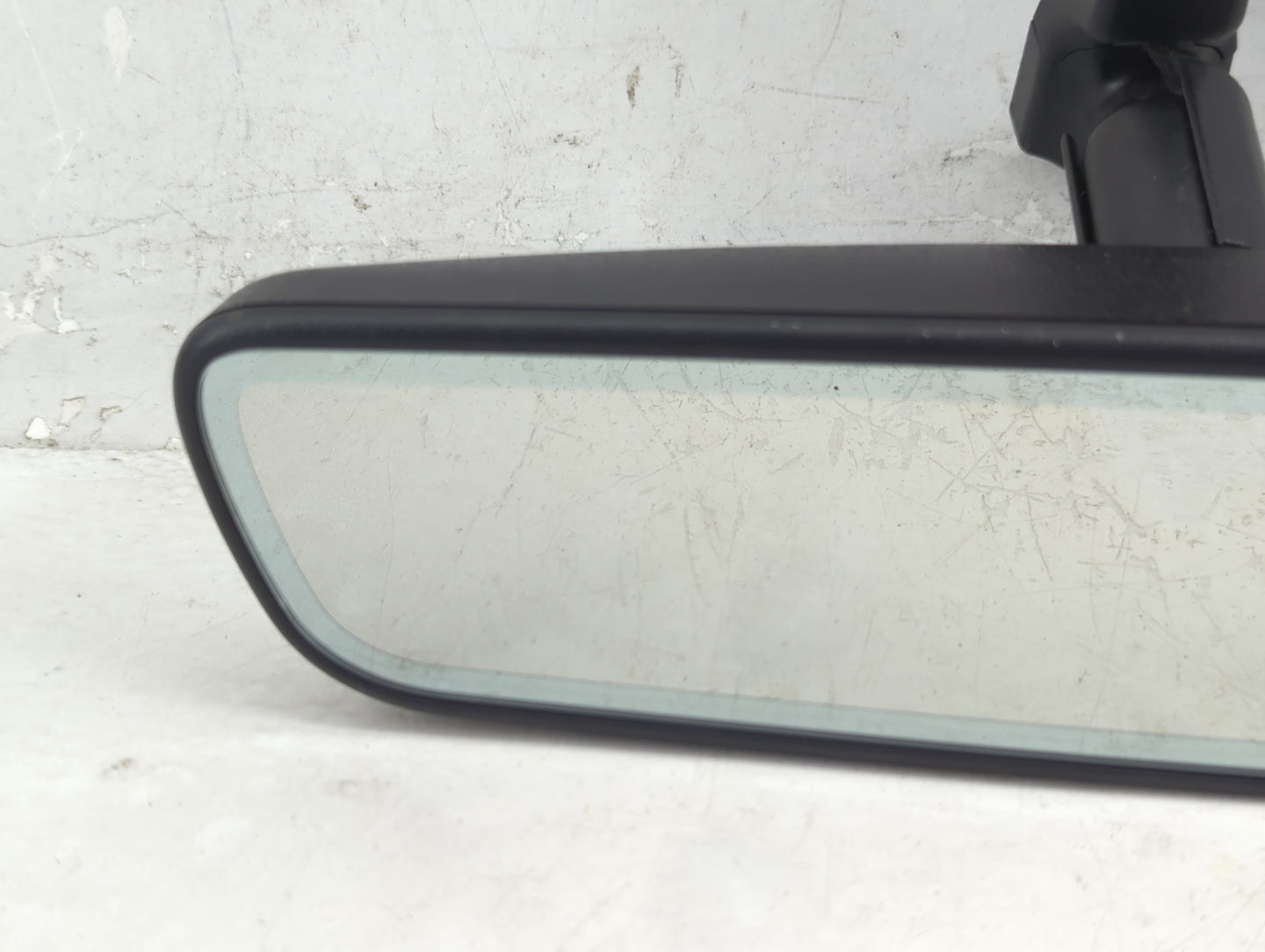2022 Hyundai Santa Cruz Interior Rear View Mirror Replacement OEM P/N:4112A-UAHL5E Fits Fits 2020 2021 2023 OEM Used Auto Pa