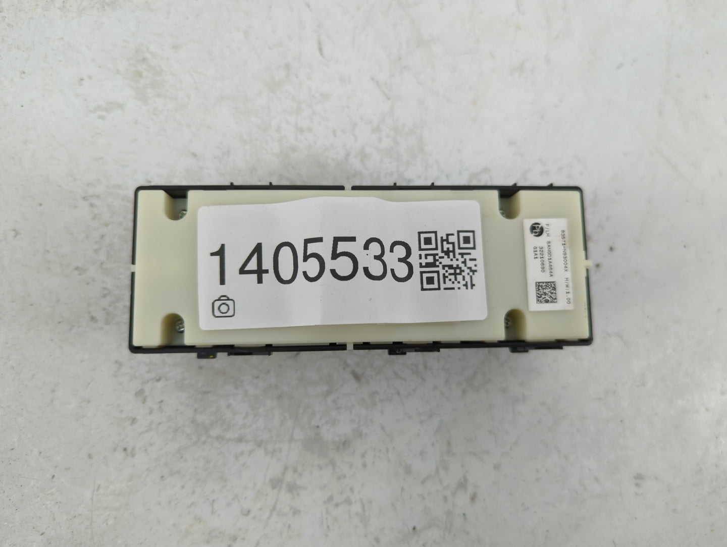 2022 Hyundai Santa Cruz Master Power Window Switch Replacement Driver Side Left P/N:93571-N93004X Fits OEM Used Auto Parts -