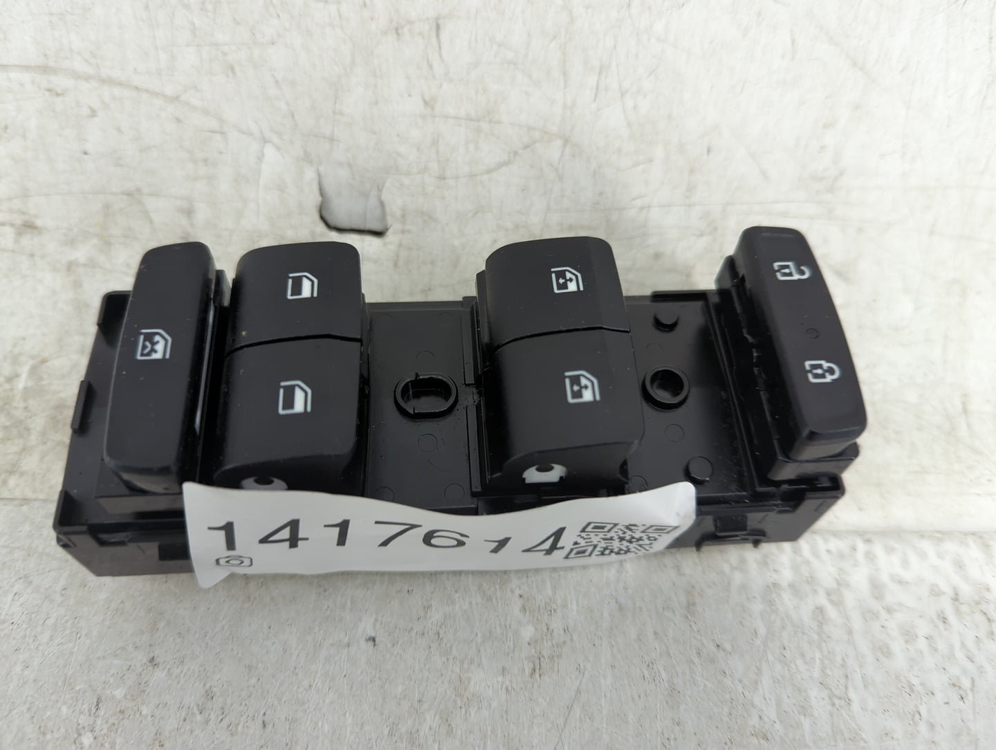 2022 Hyundai Santa Cruz Master Power Window Switch Replacement Driver Side Left P/N:93571-N93004X Fits OEM Used Auto Parts -