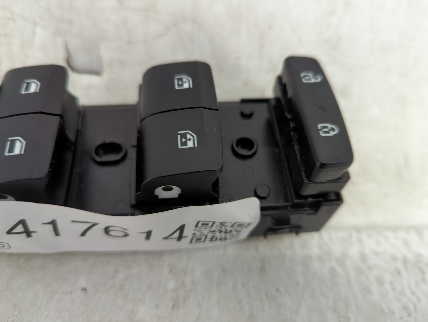 2022 Hyundai Santa Cruz Master Power Window Switch Replacement Driver Side Left P/N:93571-N93004X Fits OEM Used Auto Parts -