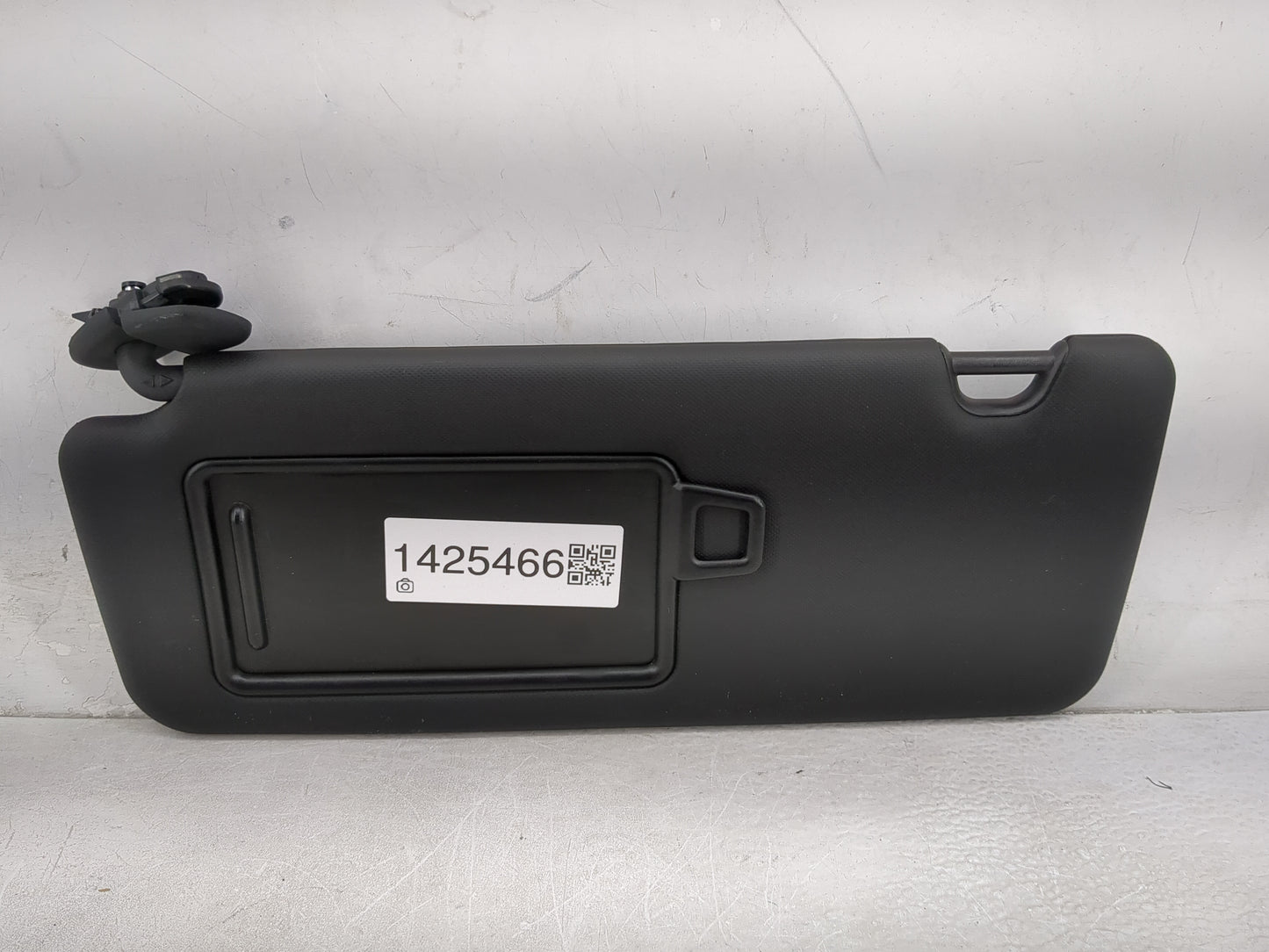 2022 Hyundai Santa Cruz Sun Visor Shade Replacement Driver Left Mirror Fits OEM Used Auto Parts - Oemusedautoparts1.com