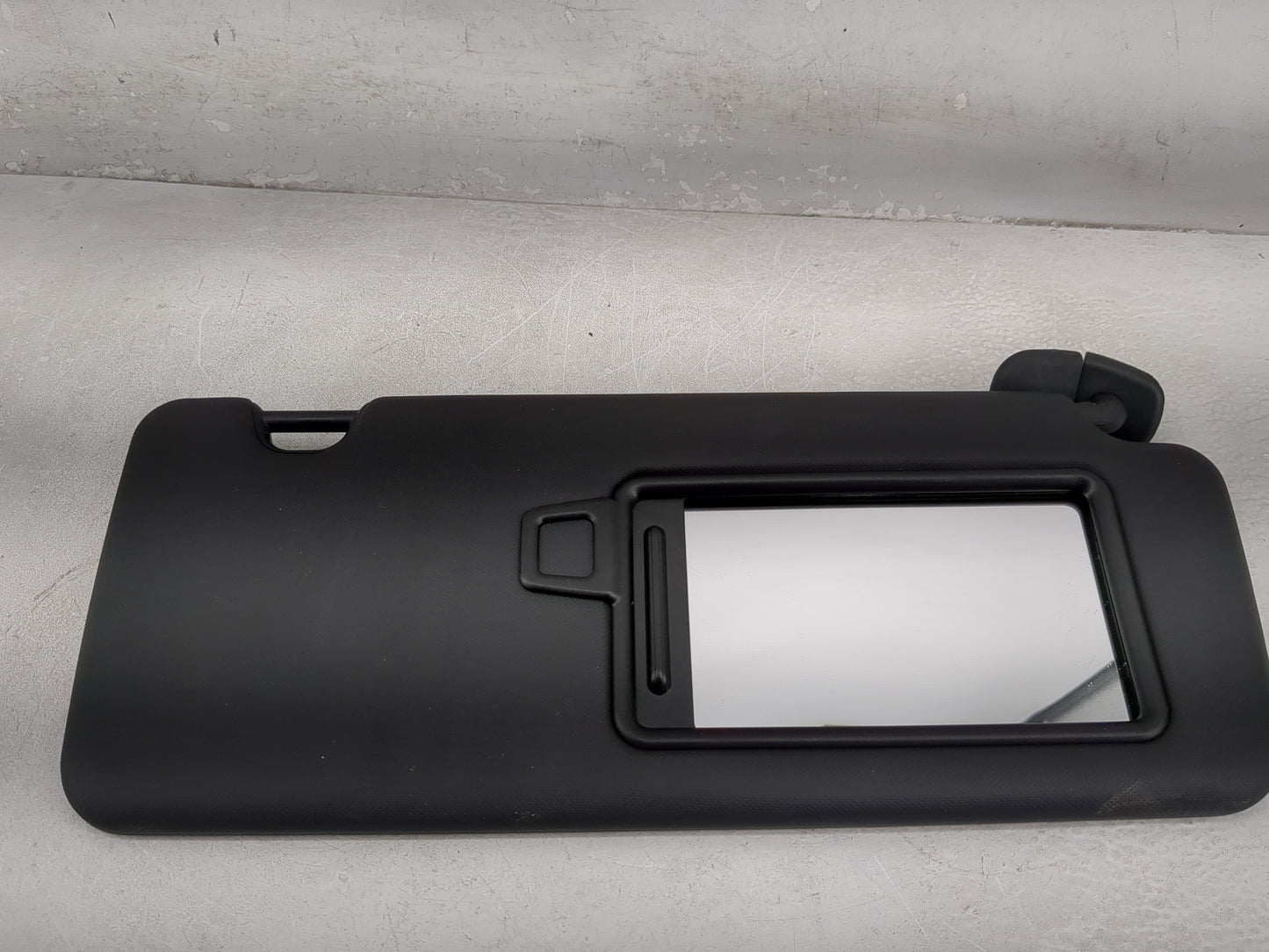 2022 Hyundai Santa Cruz Sun Visor Shade Replacement Passenger Right Mirror Fits OEM Used Auto Parts - Oemusedautoparts1.com