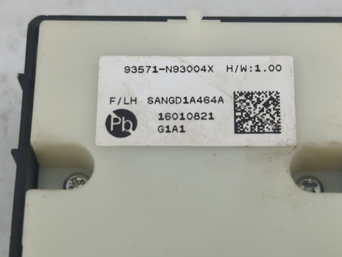 2022 Hyundai Santa Cruz Master Power Window Switch Replacement Driver Side Left P/N:93571-N93004X SANGD1A464A Fits OEM Used 