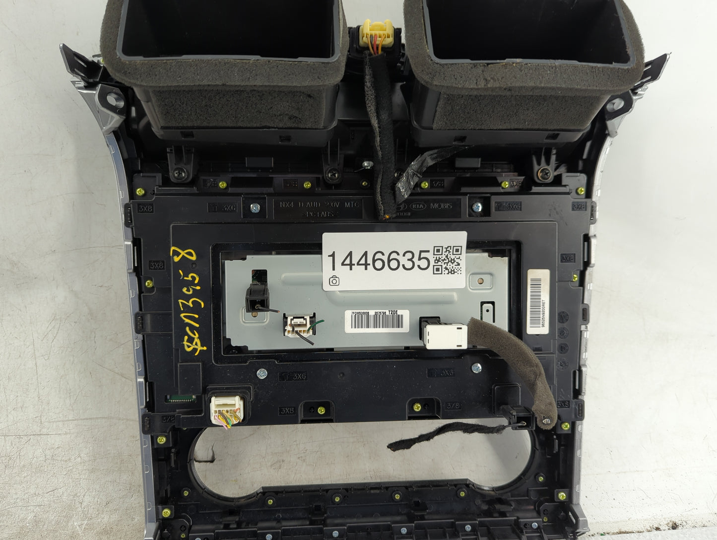 2022 Hyundai Santa Cruz Information Display Screen - Oemusedautoparts1.com