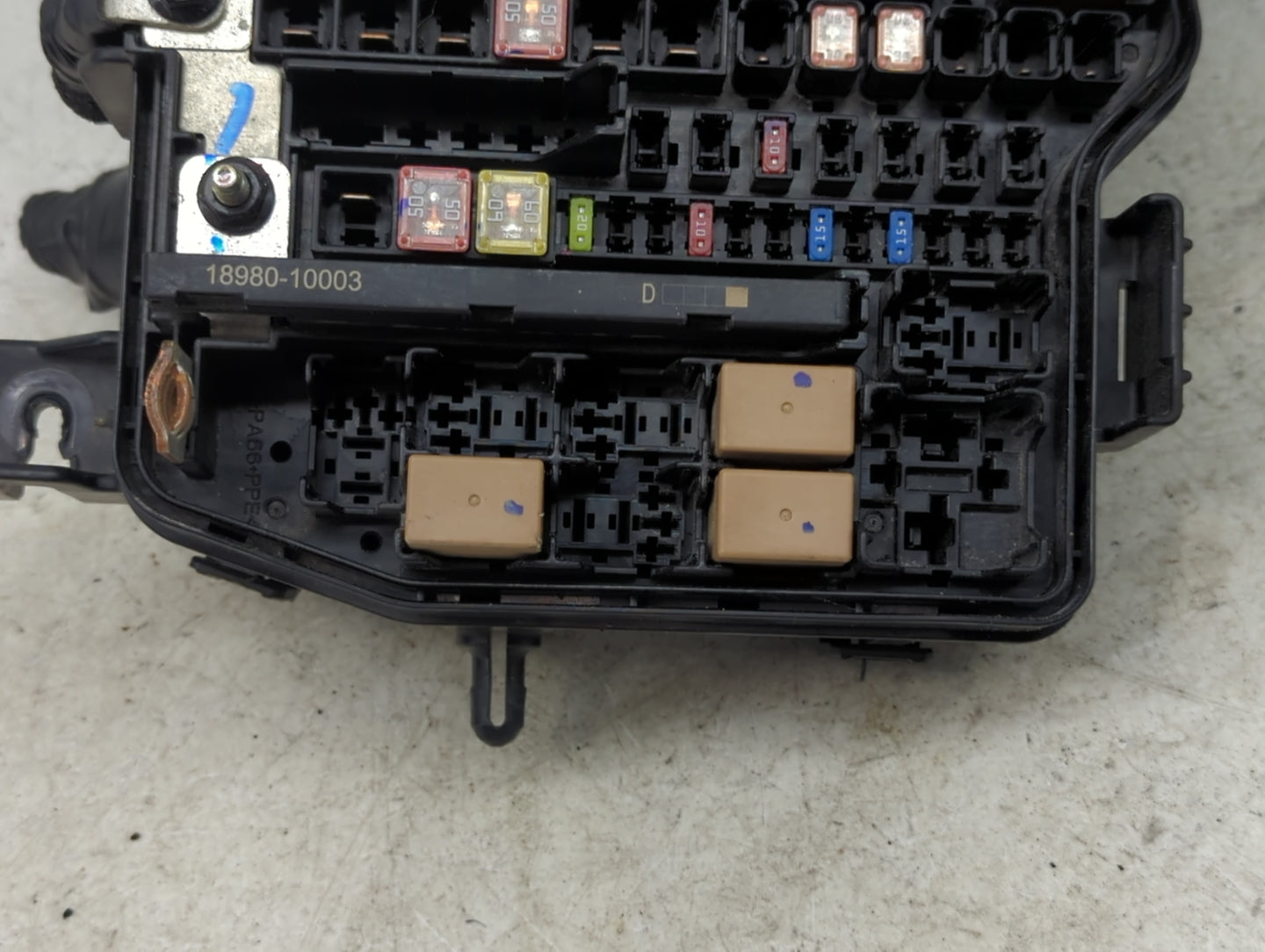 2022 Hyundai Santa Cruz Fusebox Fuse Box Panel Relay Module P/N:919A5-N9000 18980-10003 Fits OEM Used Auto Parts - Oemusedau