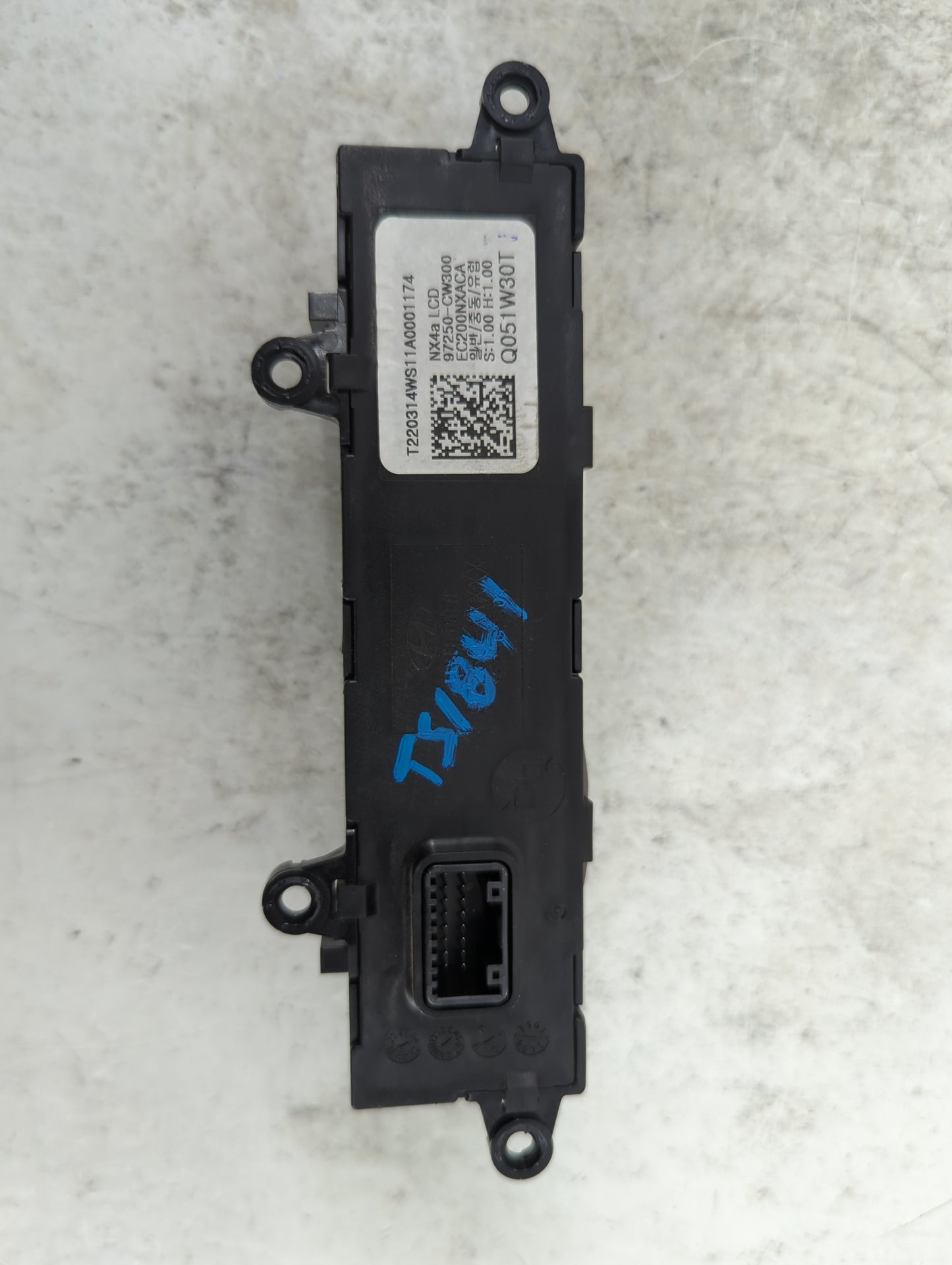 2022 Hyundai Santa Cruz Climate Control Module Temperature AC/Heater Replacement P/N:97250-CW300 EC200NXACA Fits OEM Used Au