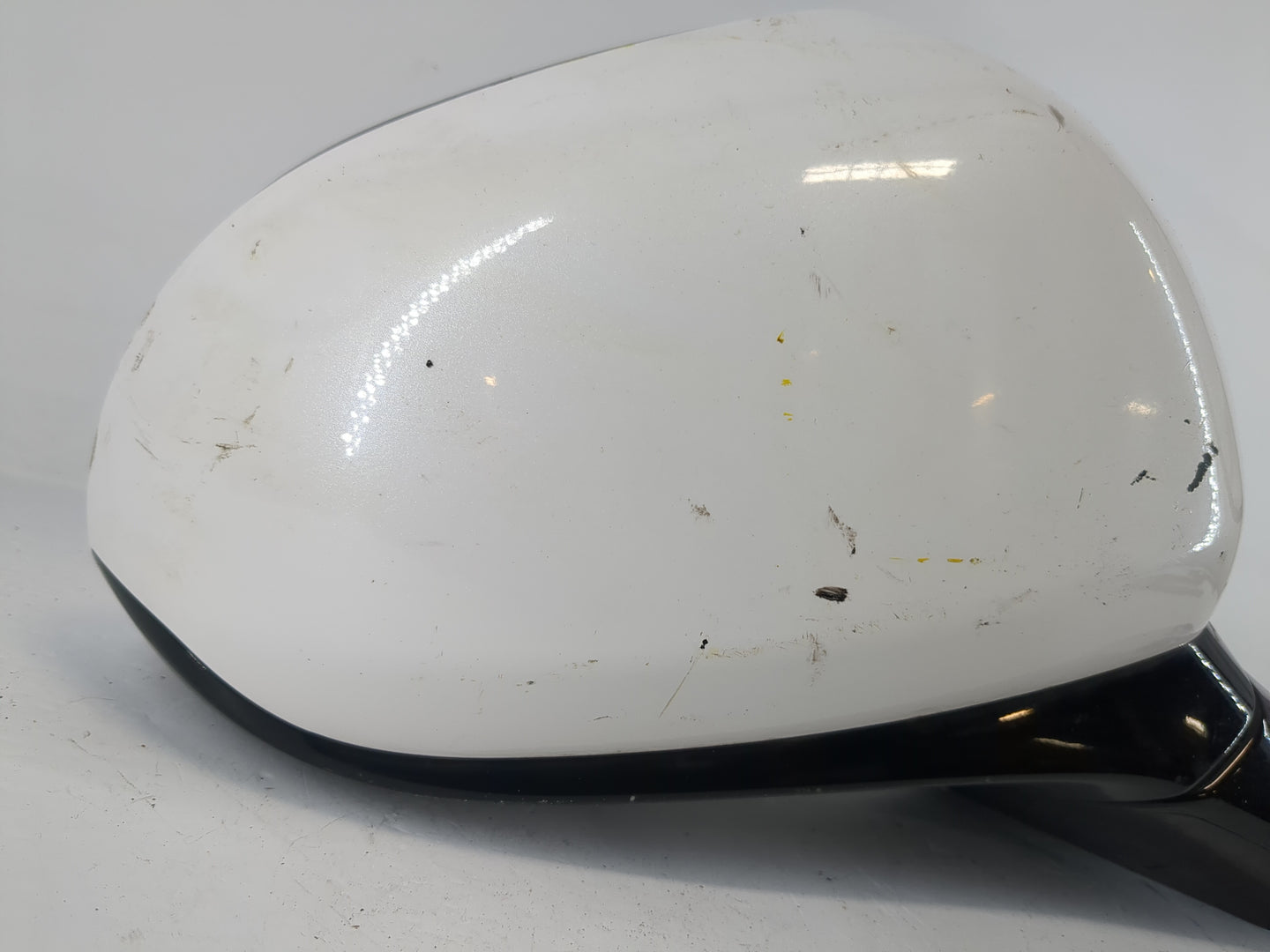 2021 Hyundai Santa Fe Passenger Side View Mirror - Right Door Mirror OEM Used - Oemusedautoparts1.com