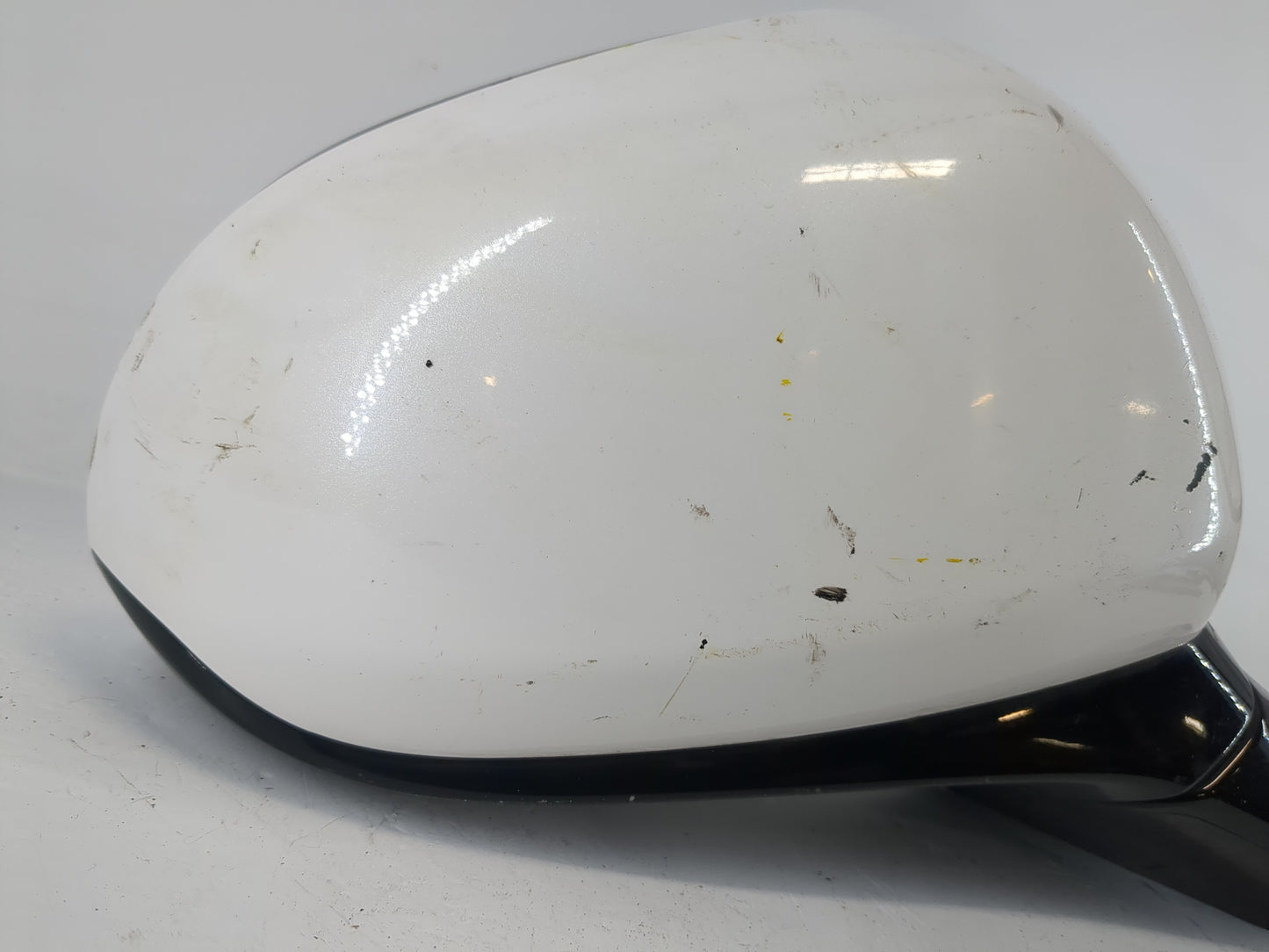 2021 Hyundai Santa Fe Passenger Side View Mirror - Right Door Mirror OEM Used - Oemusedautoparts1.com
