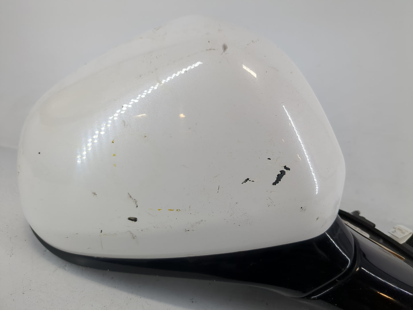 2021 Hyundai Santa Fe Passenger Side View Mirror - Right Door Mirror OEM Used - Oemusedautoparts1.com