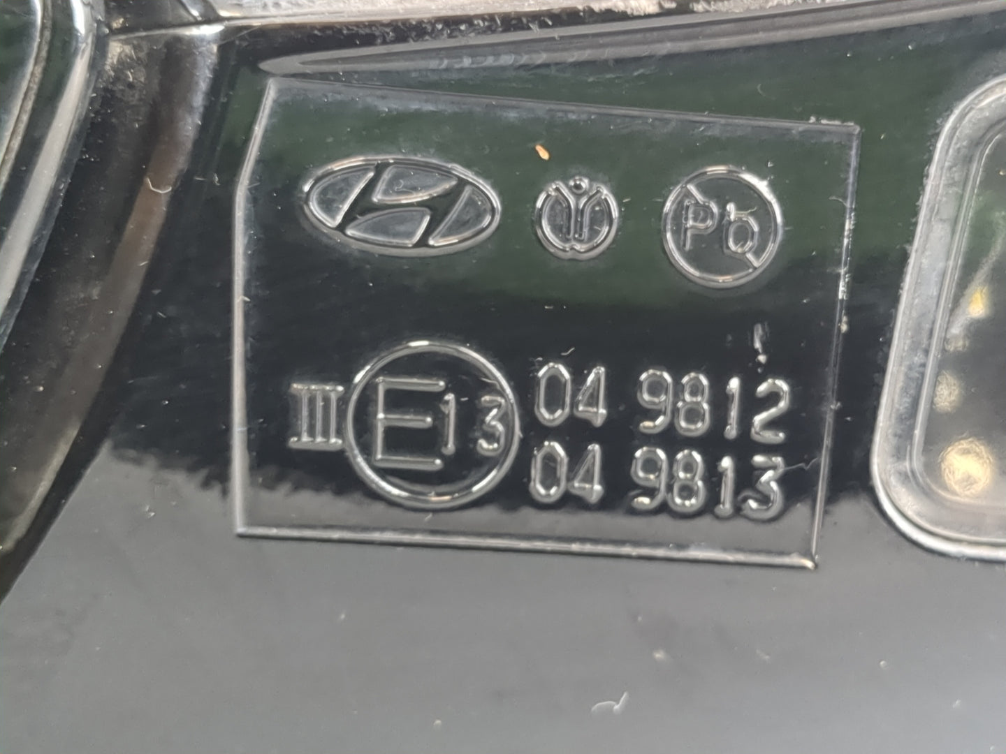 2021 Hyundai Santa Fe Passenger Side View Mirror - Right Door Mirror OEM Used - Oemusedautoparts1.com