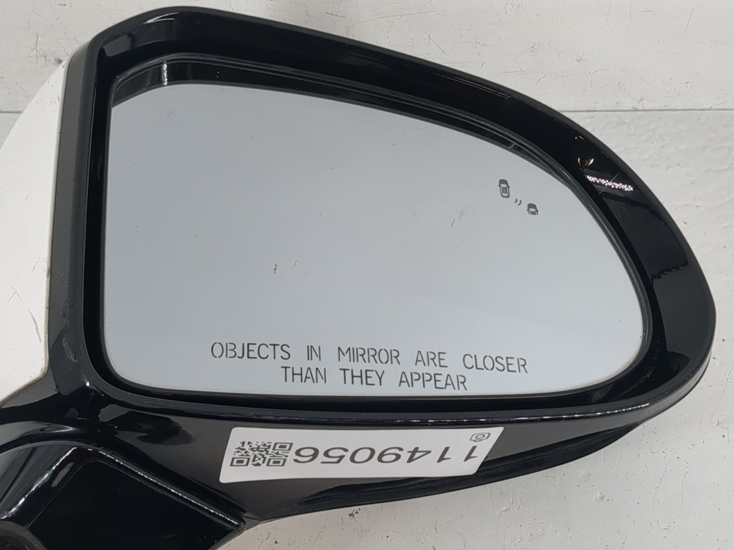 2021 Hyundai Santa Fe Passenger Side View Mirror - Right Door Mirror OEM Used - Oemusedautoparts1.com