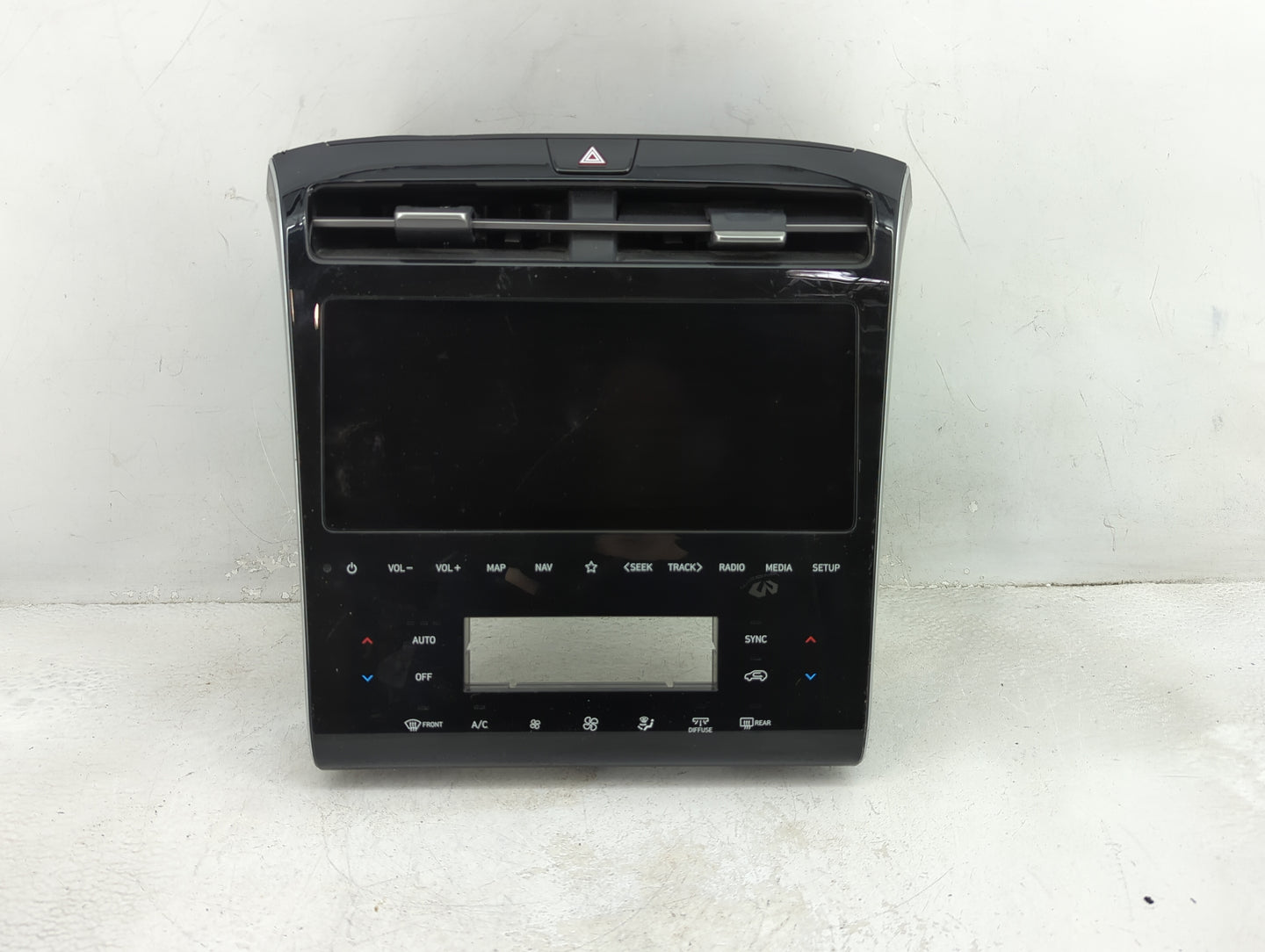 2022 Hyundai Santa Fe Radio AM FM Cd Player Receiver Replacement P/N:N9965 64000 Fits OEM Used Auto Parts - Oemusedautoparts
