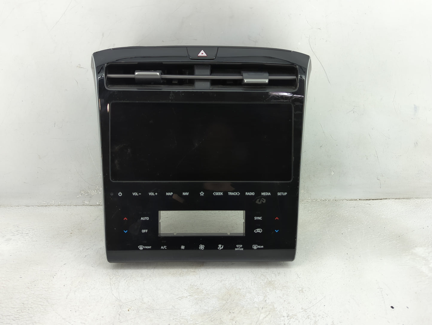 2022 Hyundai Santa Fe Radio AM FM Cd Player Receiver Replacement P/N:N9965 64000 Fits OEM Used Auto Parts - Oemusedautoparts