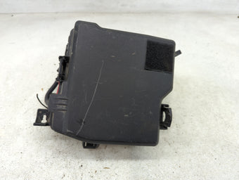 compare product 2021 Hyundai Santa Fe Fusebox Fuse Box Panel Relay Module P/N:91956-S2120 Fits OEM Used Auto Parts
