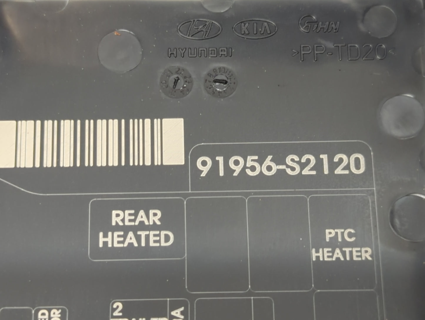 2021 Hyundai Santa Fe Fusebox Fuse Box Panel Relay Module P/N:91956-S2120 Fits OEM Used Auto Parts - Oemusedautoparts1.com
