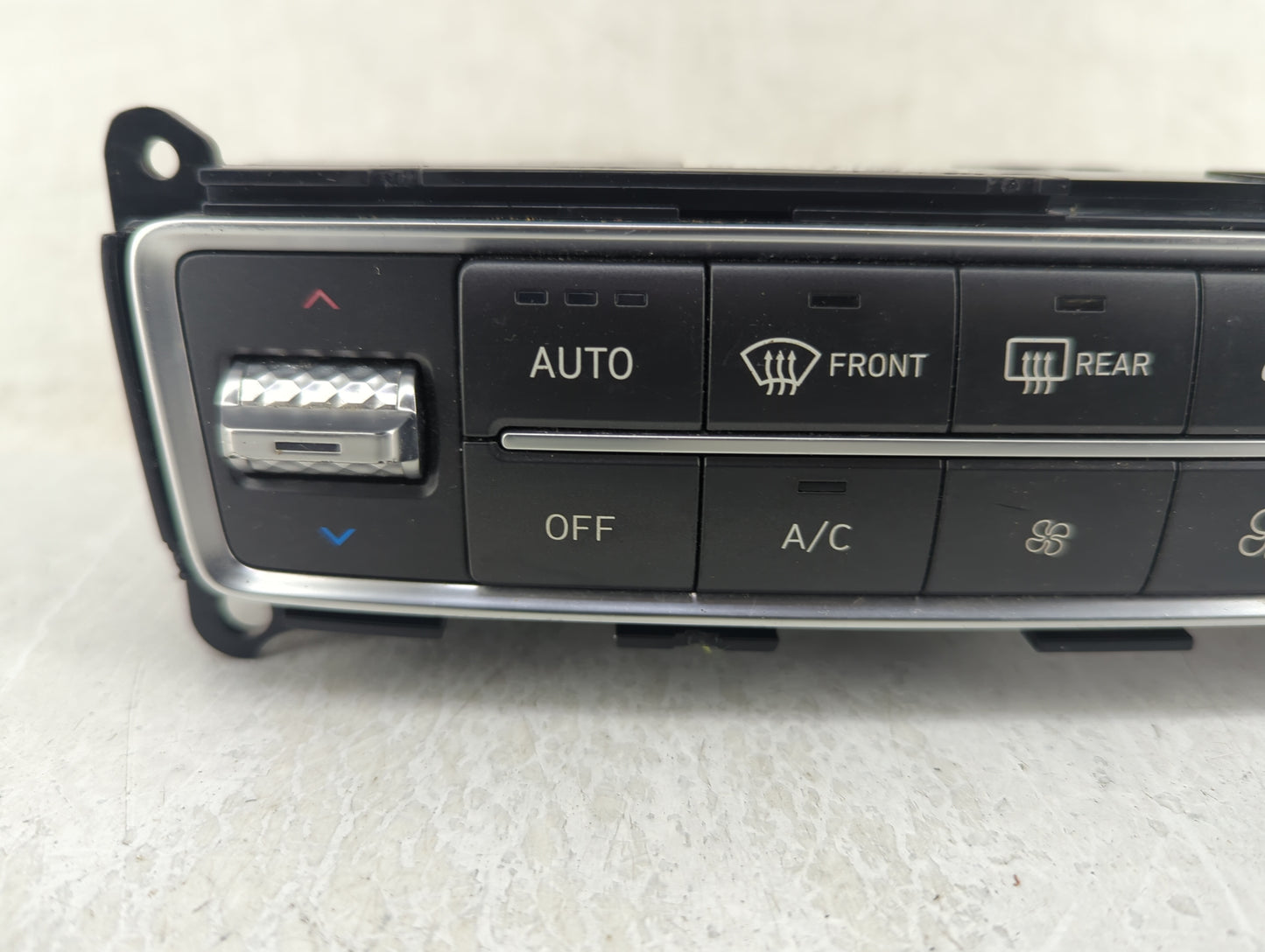 2021 Hyundai Santa Fe Climate Control Module Temperature AC/Heater Replacement P/N:97250-S2JA0 Fits OEM Used Auto Parts - Oe
