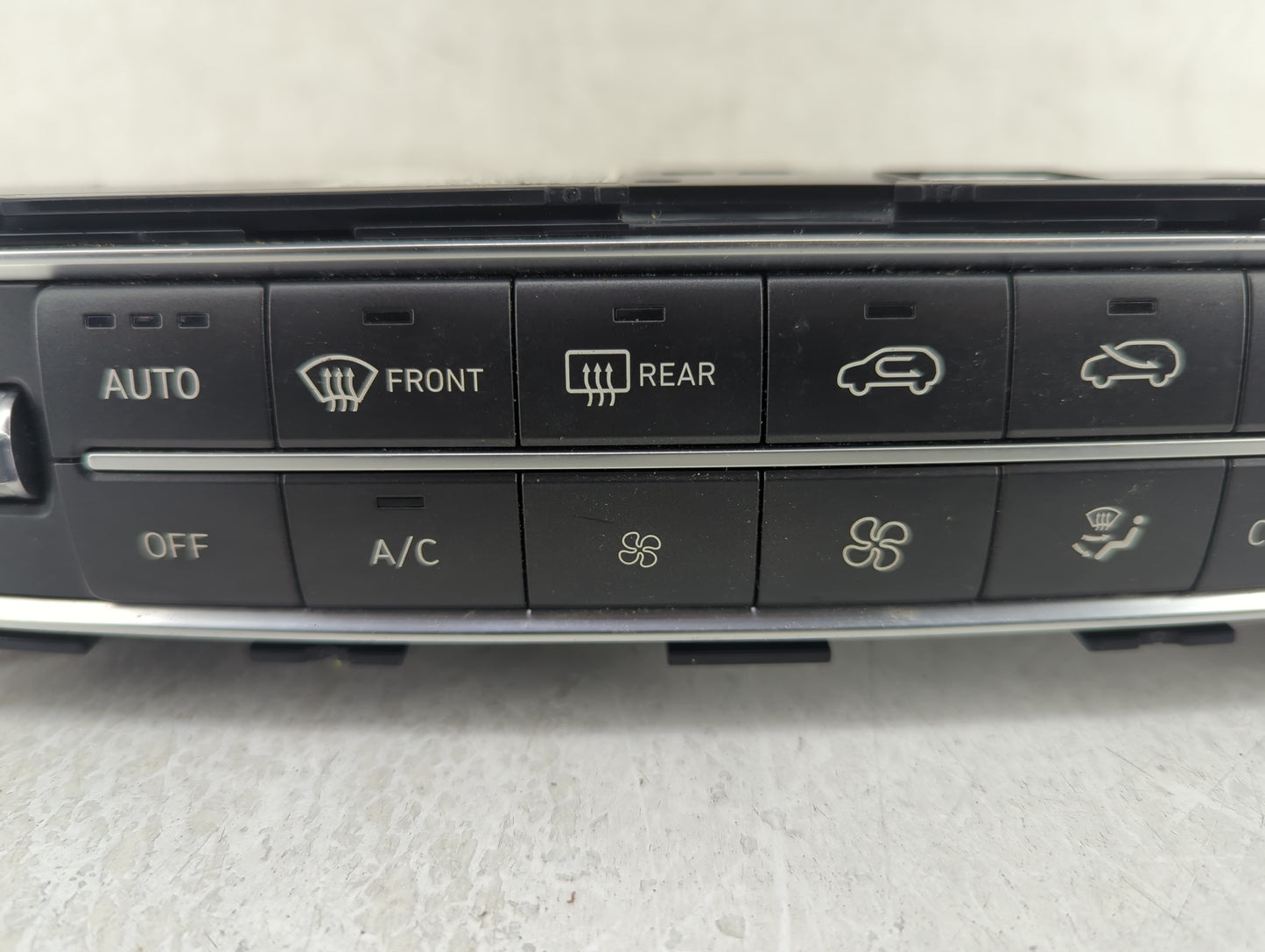 2021 Hyundai Santa Fe Climate Control Module Temperature AC/Heater Replacement P/N:97250-S2JA0 Fits OEM Used Auto Parts - Oe