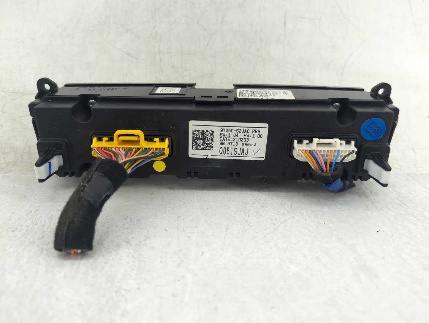 2021 Hyundai Santa Fe Climate Control Module Temperature AC/Heater Replacement P/N:97250-S2JA0 Fits OEM Used Auto Parts - Oe