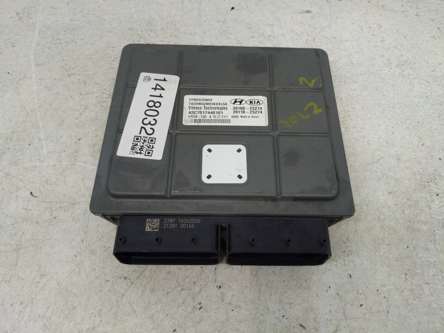 2021 Hyundai Santa Fe PCM Engine Control Computer ECU ECM PCU OEM P/N:39110-2S274 39100-2S274 Fits OEM Used Auto Parts - Oem