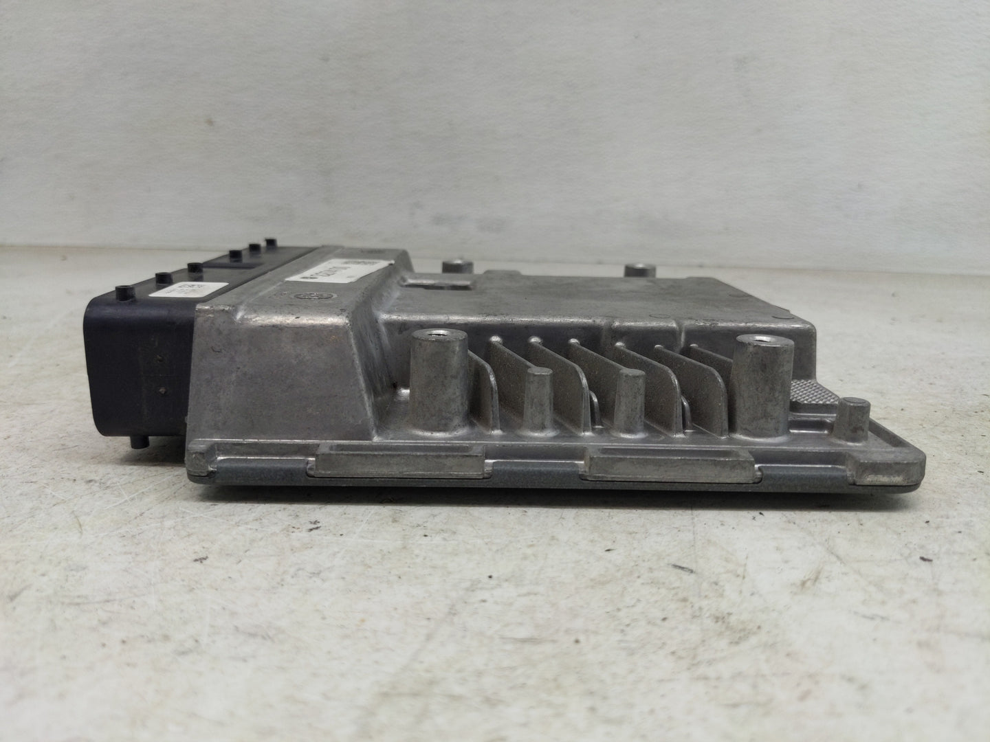 2021 Hyundai Santa Fe PCM Engine Control Computer ECU ECM PCU OEM P/N:39110-2S274 39100-2S274 Fits OEM Used Auto Parts - Oem