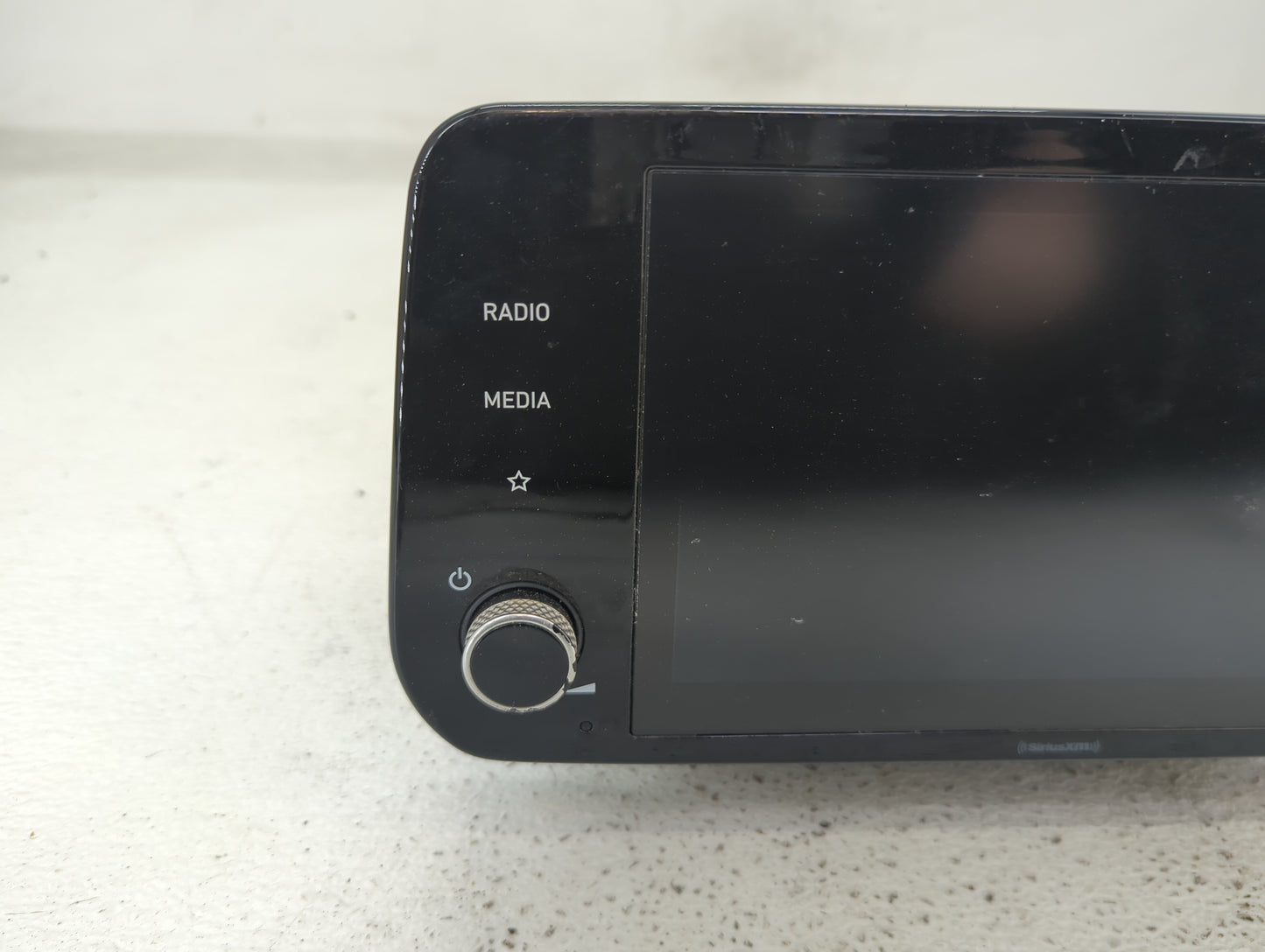 2021 Hyundai Santa Fe Radio AM FM Cd Player Receiver Replacement P/N:96160-S2580RET Fits OEM Used Auto Parts - Oemusedautopa