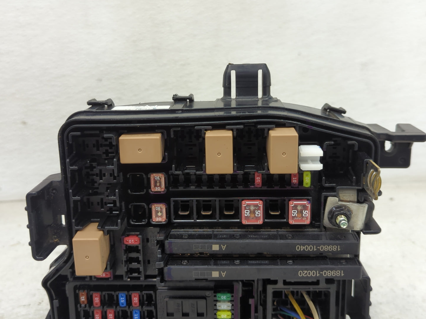 2021 Hyundai Santa Fe Fusebox Fuse Box Panel Relay Module P/N:91210S2122TD 18980-10040, 18980-10020 Fits OEM Used Auto Parts